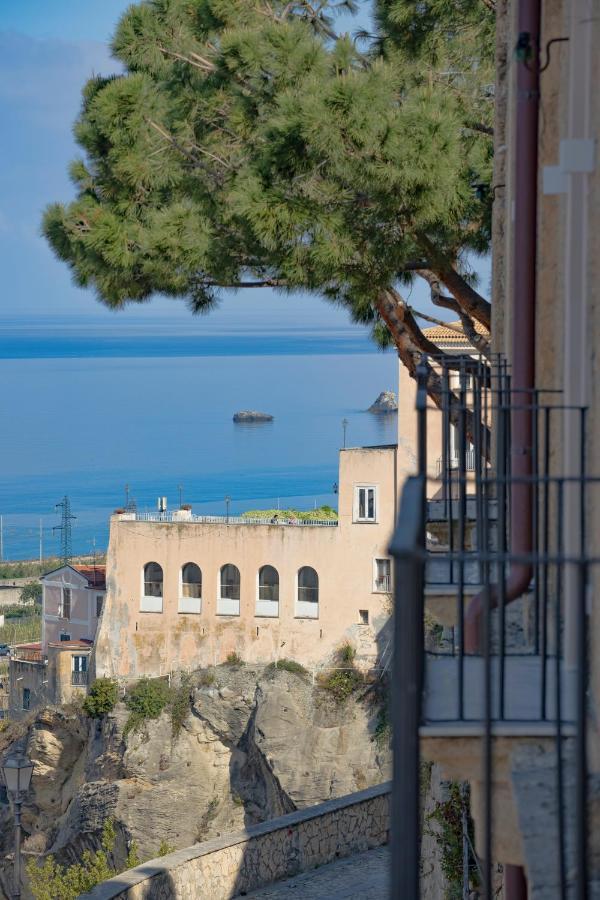 Al Duomo B&B Amantea Eksteriør bilde
