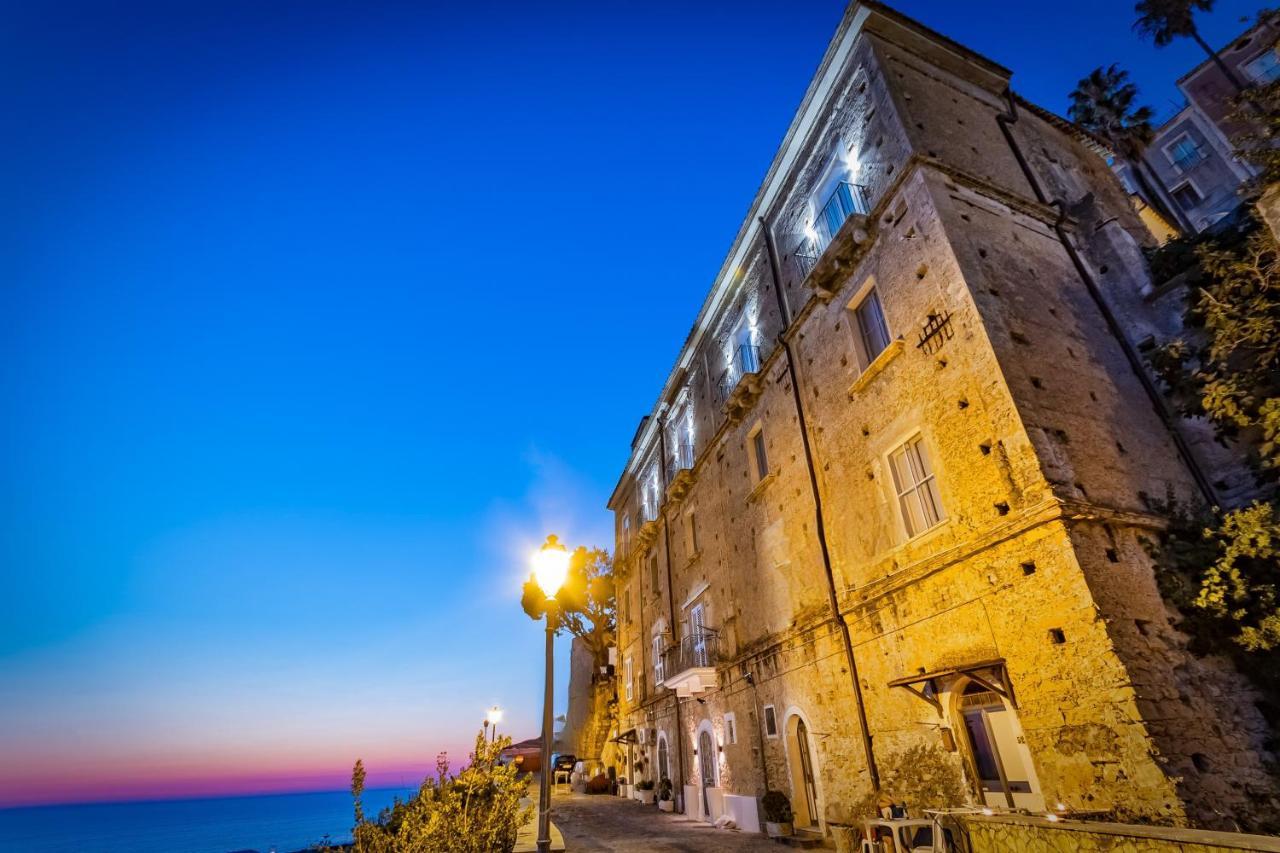 Al Duomo B&B Amantea Eksteriør bilde